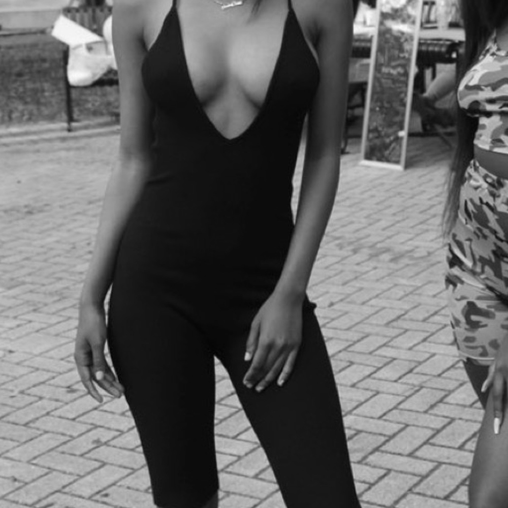 Black V Neck Ribbed Romper- Fashion Nova - Picture 3 of 4